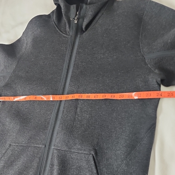 Lululemon Charcoal Gray Performance Jacket - Size XL, Zip Up Hoodie - Picture 6 of 14